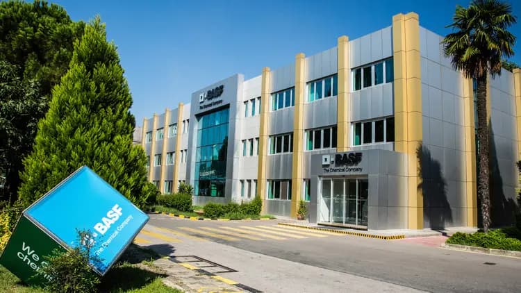 BASF Dilovası Yönetim Binası
