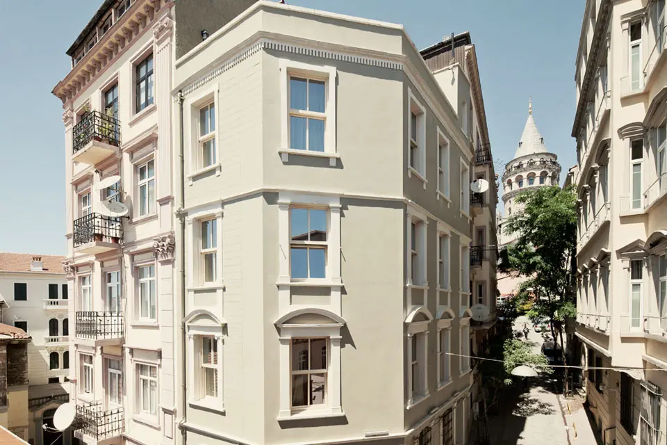 Baylo Suites