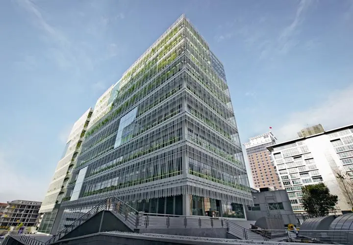 Tekfen OZ Levent Ofis Binası